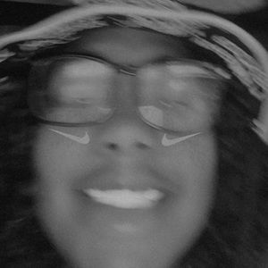 Meet your Posher, Jada